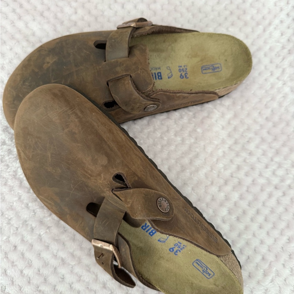 Birkenstock Dark Brown Clog - Picture 3 of 3